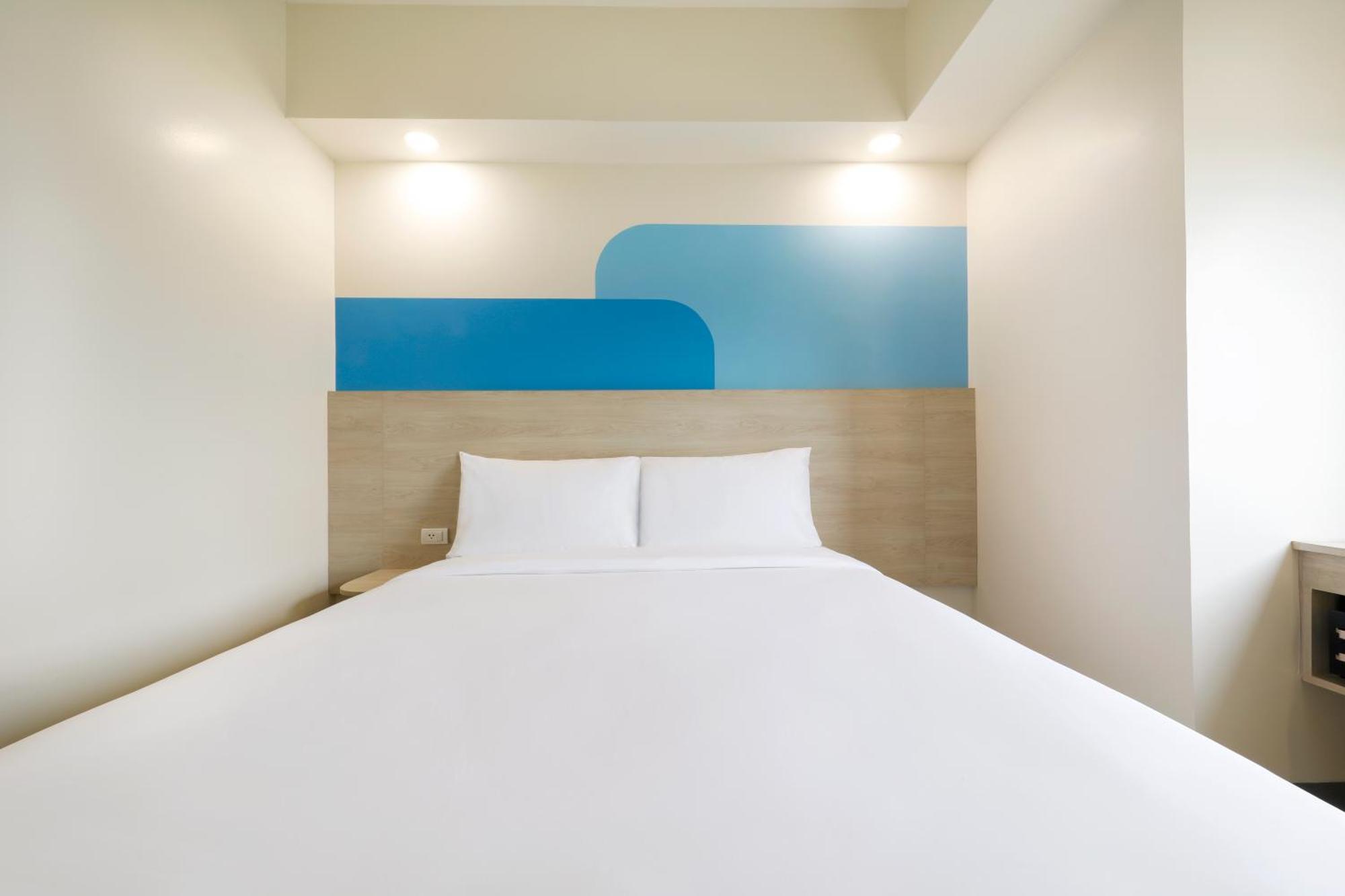 Hop Inn Hotel Davao Luaran gambar